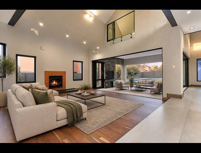 4 BEDROOM HOUSE FOR SALE IN CARLSWALD NORTH ESTATE